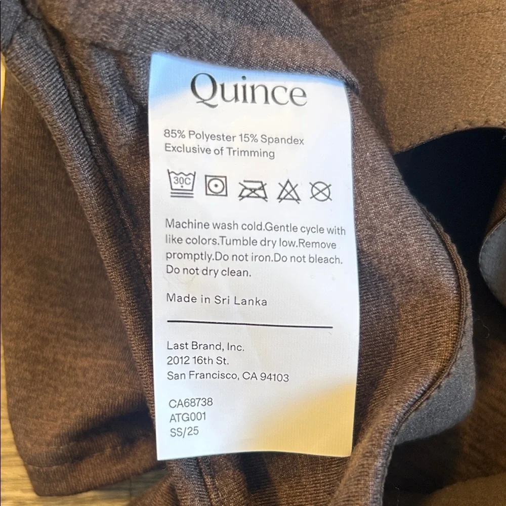 Quince Ultra Soft V Neck Crop Tank Built In Bra NWT Heather Espresso Brown - Picture 8 of 9